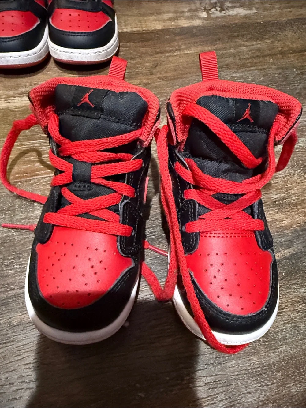 Nike Kids Red and Black Mixed-Style Basketball Sneakers Pack Sizes 6C-7.5